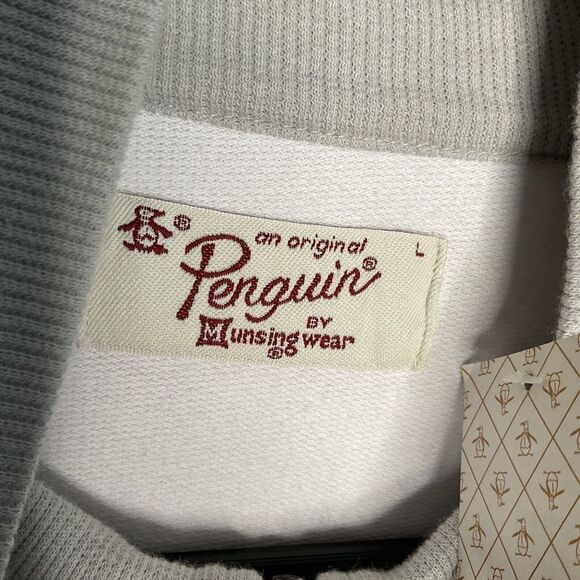 NWT Original Penguin Men's White Long Sleeve Zip Up Logo Jacket Size L. - Picture 2 of 9